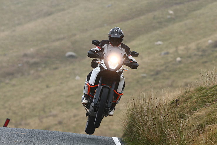 KTM 1090 Adventure R (2018) | UK Road and Off Road Review