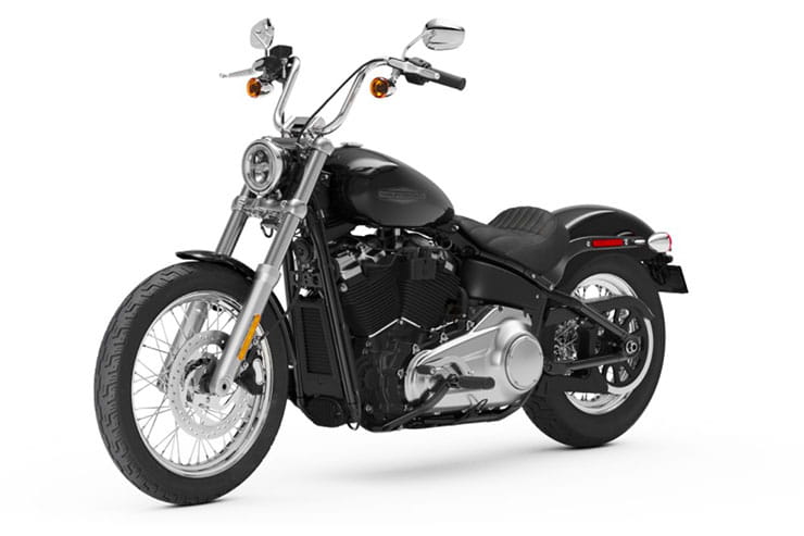 2021 Harley-Davidson Softail Standard Review Price Spec_003