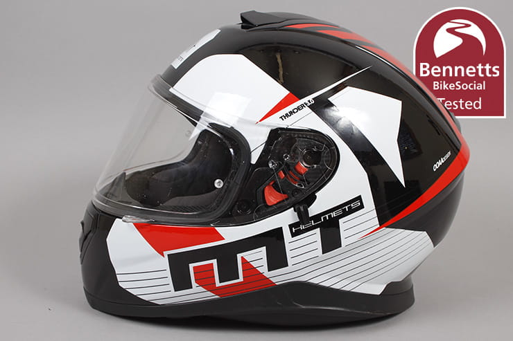 MT Thunder 3 motorcycle helmet review_02
