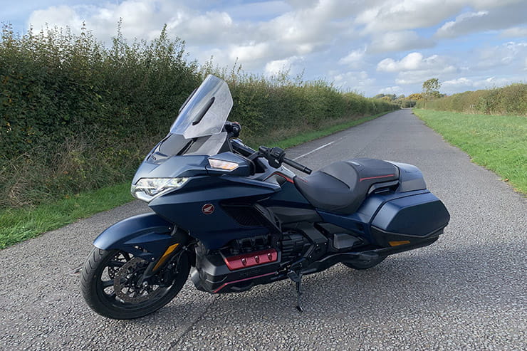 2022 Honda GL1800 Gold Wing Review Price Spec_17