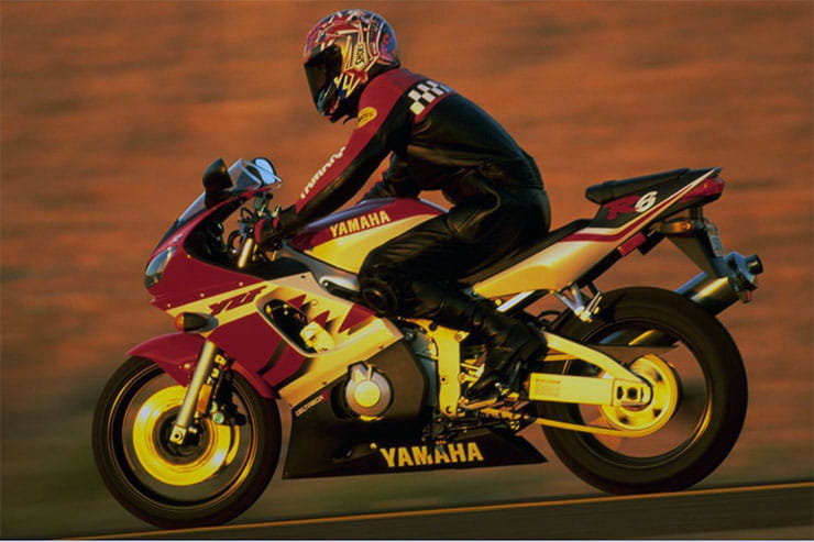 1999 Yamaha YZF-R6 Review Used Price Spec_11