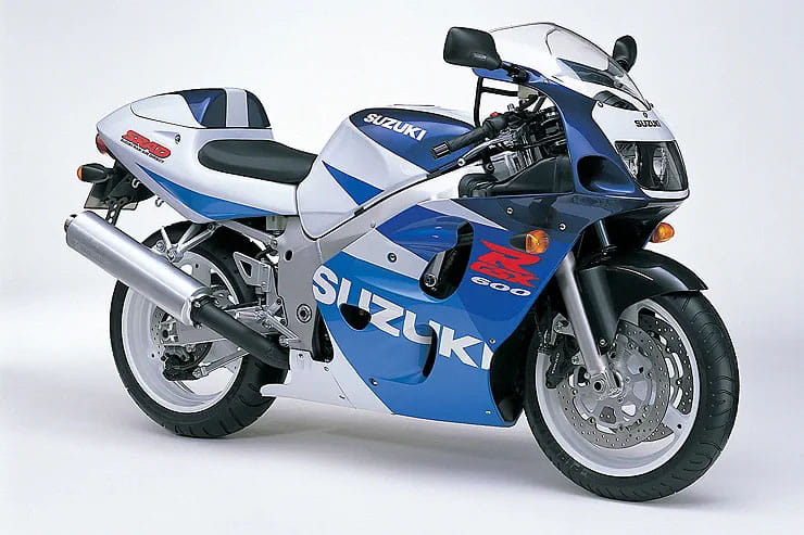 1999 Yamaha YZF-R6 Review Used Price Spec_21