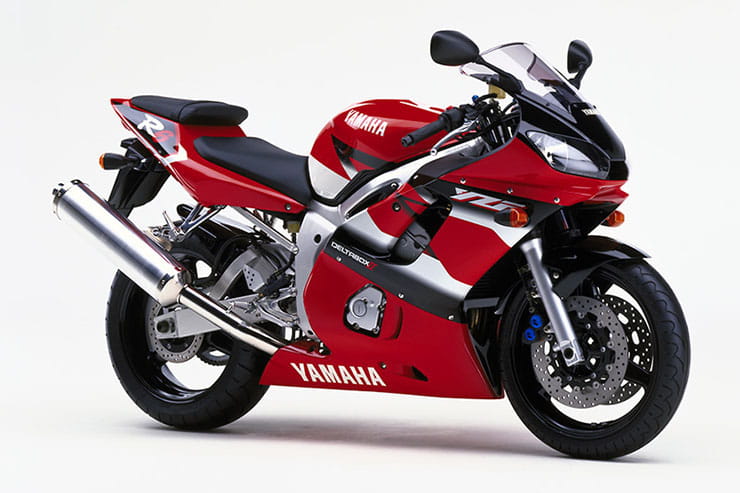 1999 Yamaha YZF-R6 Review Used Price Spec_24