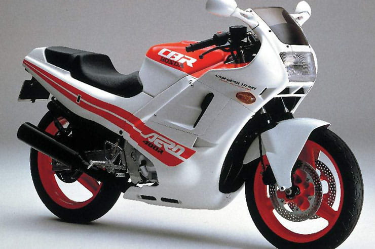 1986 Honda CBR400RR Review Used Price Spec_03