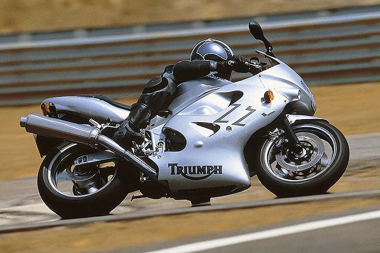 2000 Triumph TT600 Review Details Used Price Spec_13