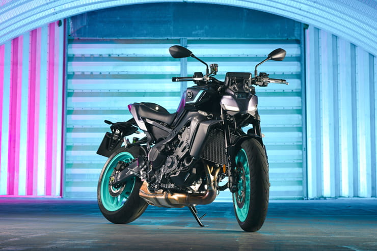 2024 Yamaha MT-09 Review Details Price Spec_227