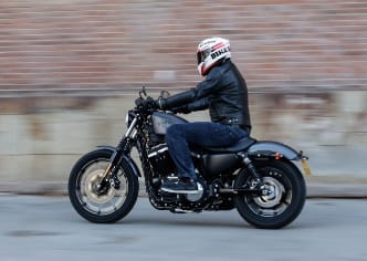 Iron 883 has been upgraded with rider comfort in mind, like the Forty-Eight