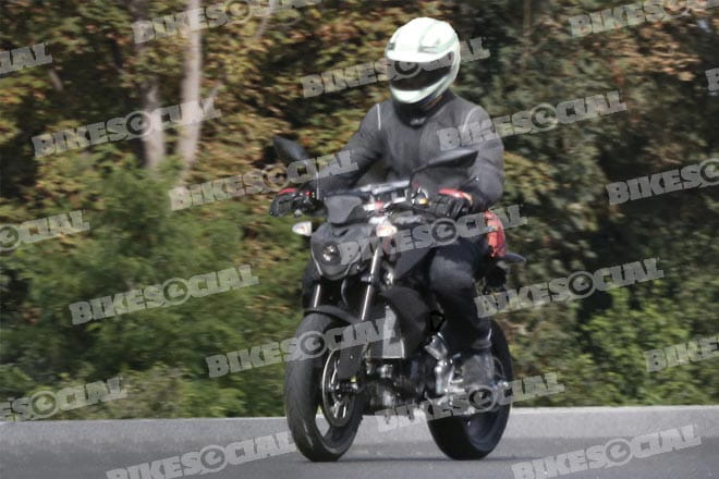 Spy shot of small capacity single-cylinder BMW in testing from January 2015