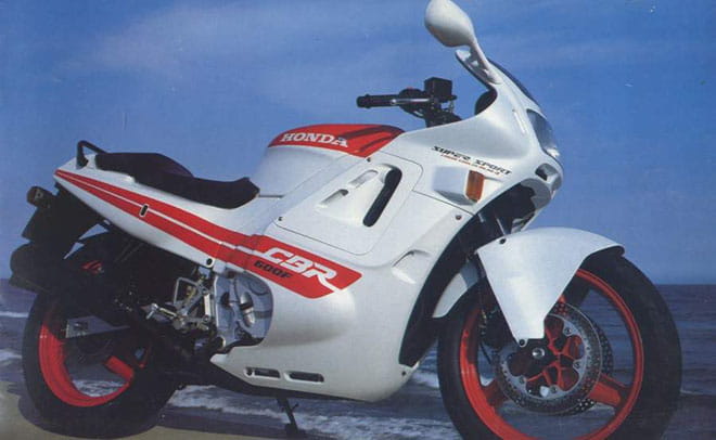 Honda CBR600F 'steelie' started the trend
