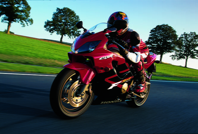 A sportier CBR which lead the way for the CBR600RR