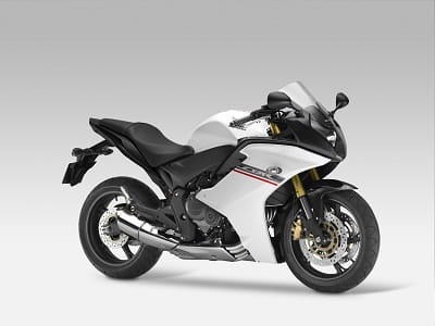 2011/2012 Honda CBR600F brought the do-it-all ability back to the CBR600 range