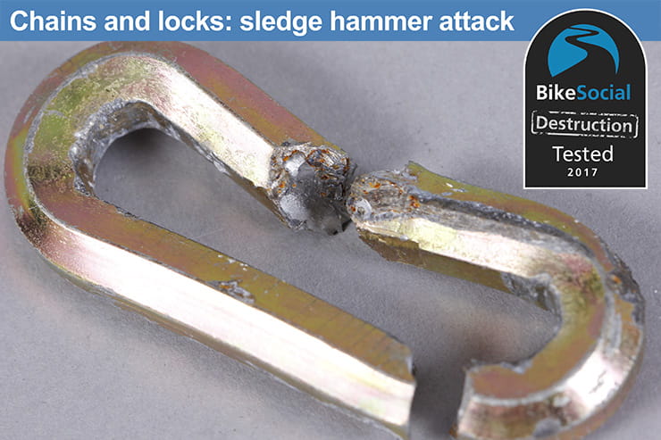 Abus City Chain 1010 after a sledge hammer attck