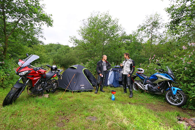 Honda Nc750x Dct And Yamaha Tracer 700 Go Camping