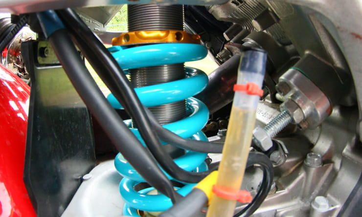 Honda VTR1000 FireStorm: 20th Anniversary Owners’ Meet Nitron rear shock absorber