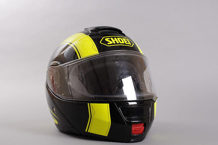 Shoei Neotec front closed