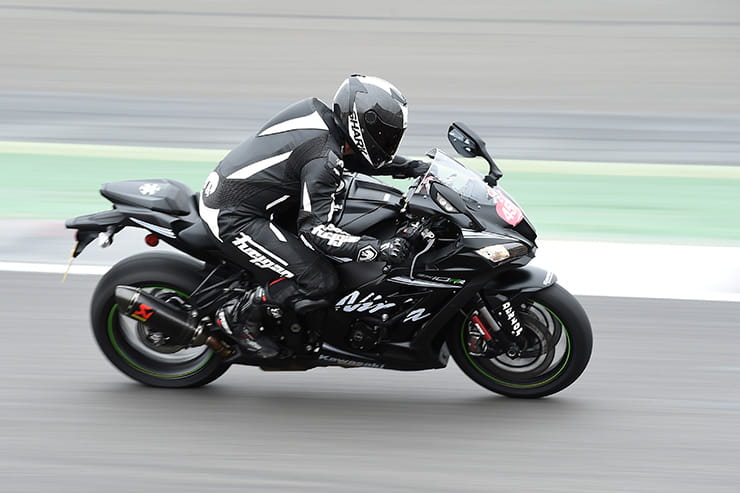 2017 Kawasaki ZX10RR Ninja on track at Silverstone