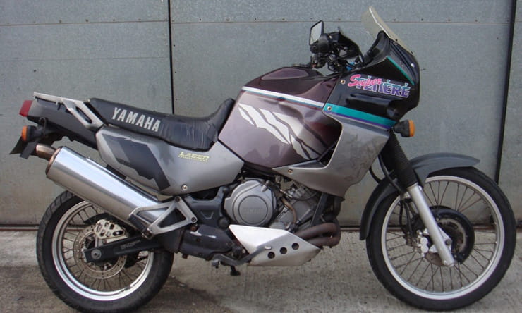 Yamaha-XTZ-750