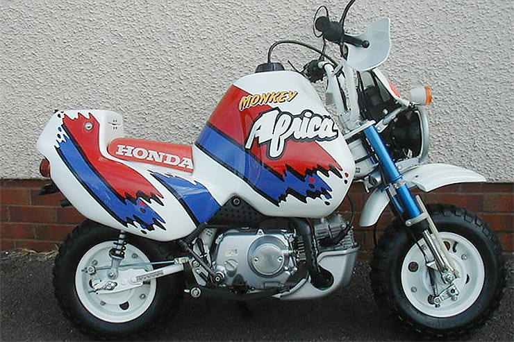 Project Africa Grom: Painting the MSX125