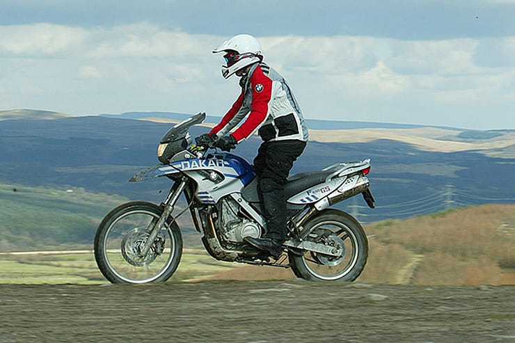 BMW F650GS Dakar Review Used Guide Price Spec_12