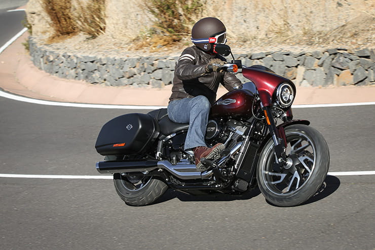 Riding_2018 Harley Davidson Sport Glide review