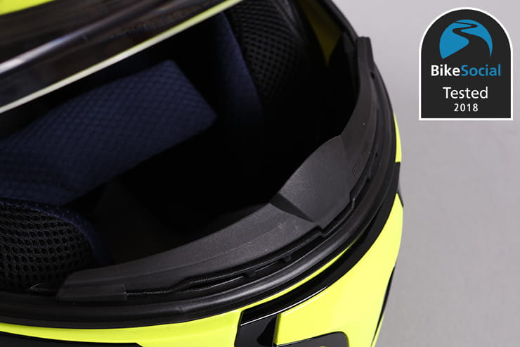 Tested: MT Atom motorcycle helmet review