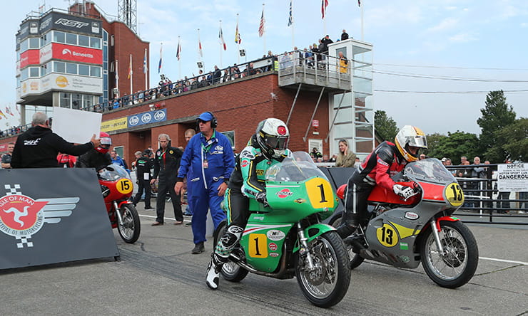 Classic TT Schedule 2020【 Including full race timetable 】