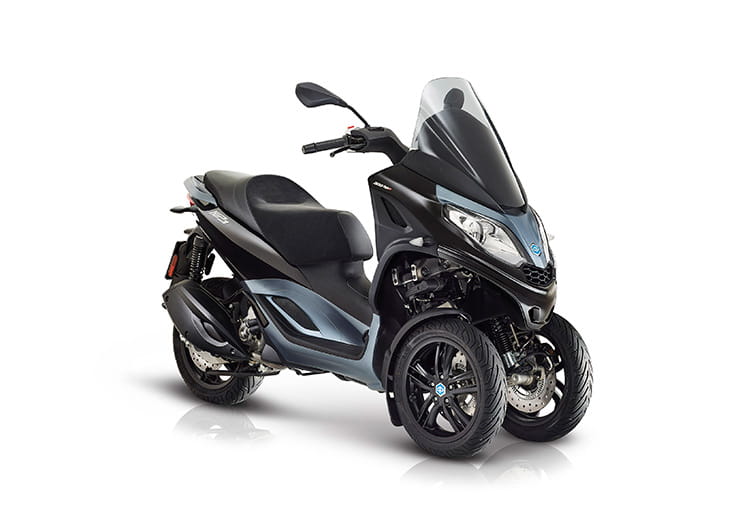 Piaggio MP3 300 HPE  - Top 10 300-400cc scooters for 2019