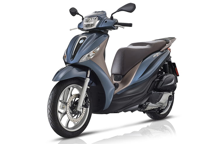 New Piaggio Medley and special edition Beverly EICMA 2019