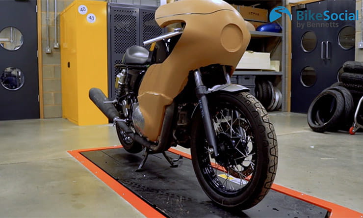 Royal Enfield Nought Tea GT with clay fairings
