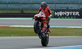 Scott Redding has a 14-point lead in BSB with two rounds to go. He speaks to BikeSocial about Assen, his teammates’ pace and wet races