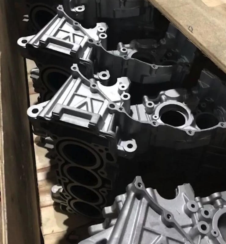 Upcoming Benda four-cylinder engine looks a lot like Honda’s CB650 motor
