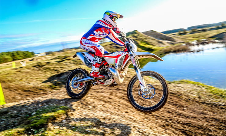 New for 2020, Beta Experience Days offer a challenging yet safe introduction to off-roading, guided over dramatic terrain by top ‘Hard Enduro’ rider Wayne Braybrook.
