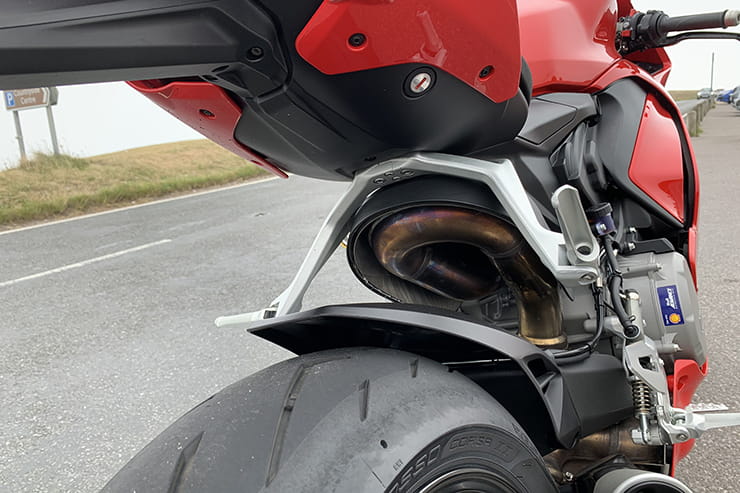 2020 Ducati Panigale V2 - Road test Additional Content