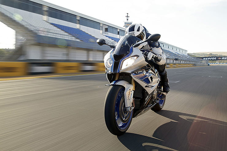 BMW HP4 2013 Review Used Price Spec_07
