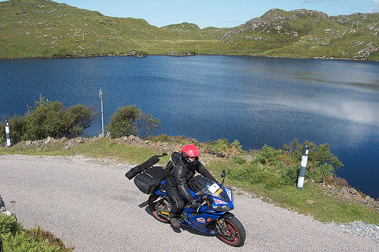 Around the world lap record holder, Nick Sanders, choses his favourite ten roads to ride on and there’s Google Maps links too
