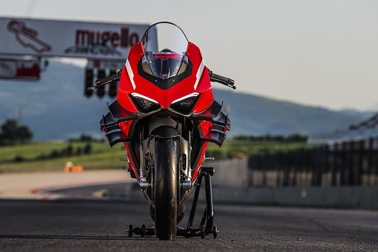 235hp, 152.2KG (with race kit), and huge downforce from the bi-plane wings, we take the incredible Ducati Superleggera V4 for a few hot laps of Mugello.