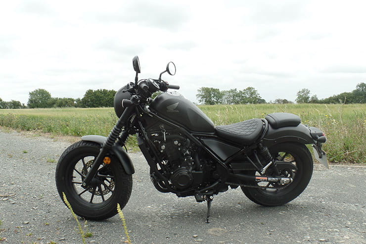 Entry level cruiser with attitude, or CB500 in gothic fancy dress? We review the 2020 Rebel SE to see if it is the best A2 compliant bobber.