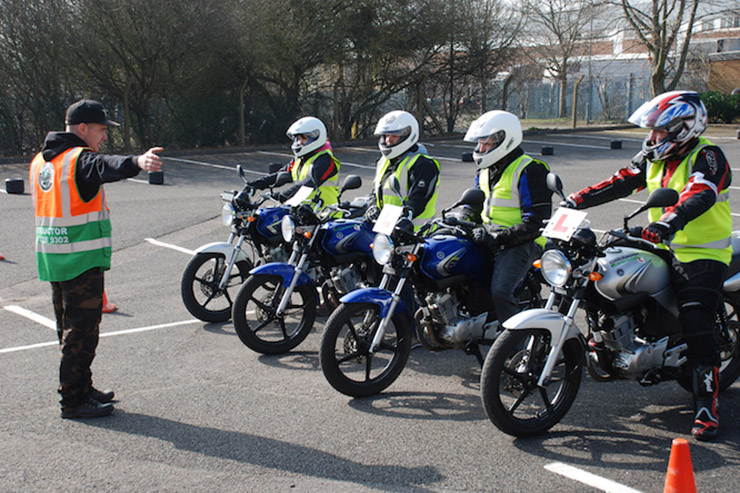  IAM RoadSmart has kicked off its advanced rider training, but there’s still no action on L-plate instruction and tests