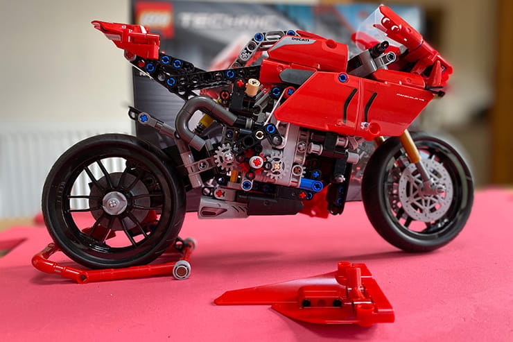 £55 for 646-pieces that come together to represent the £35k sportsbike seems good value. Here’s how the build went, with video