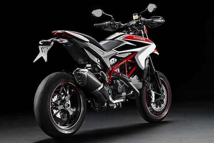 Ducati Hypermotard 821 SP Review Used Price Guide_04