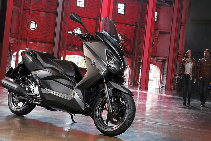 Yamaha X-MAX 250 2005-2017 Review Used Guide_02