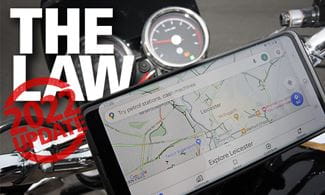 Mobile phone use motorcycle car law uk 2022_THUMB