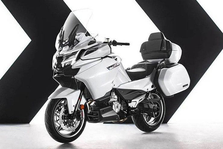 CFMoto 1250 TR-G is a Chinese-made, KTM-engined, 140hp tourer with technology to shame the competition