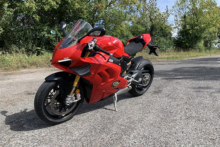 Maybe, there are roads in some parts of the UK that are wide enough, open enough and empty enough to truly enjoy a V4S. I’ve been lucky enough to live around and work on some of the best in the UK and Europe and, right now, apart from the IoM Mountain section I can’t think of anywhere where you could seriously stretch the legs of a 2020 V4S without distraction.