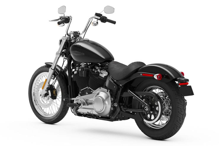 2021 Harley-Davidson Softail Standard Review Price Spec_001