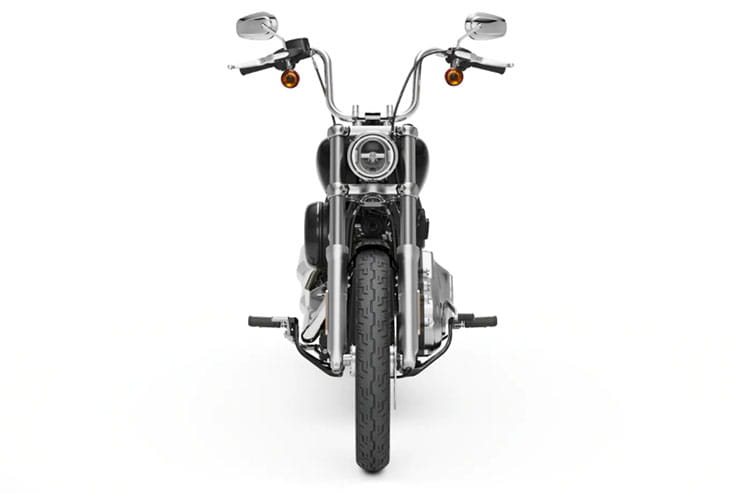 2021 Harley-Davidson Softail Standard Review Price Spec_004