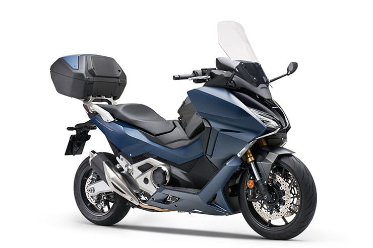 Honda Forza 750 2021 Scooter Review Price Spec_001