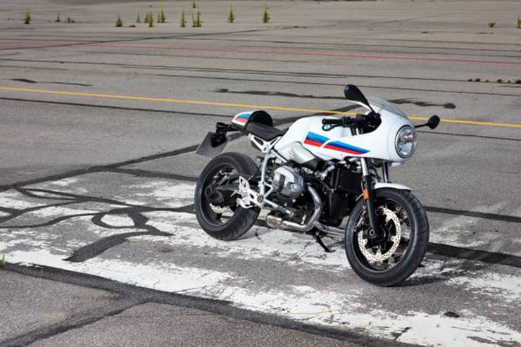 BMW R nineT Racer 2017 Review Used Guide_02