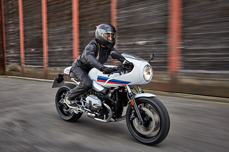 BMW R nineT Racer 2017 Review Used Guide_03