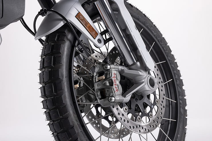 2022 Ducati DesertX Review Price Spec (28)
